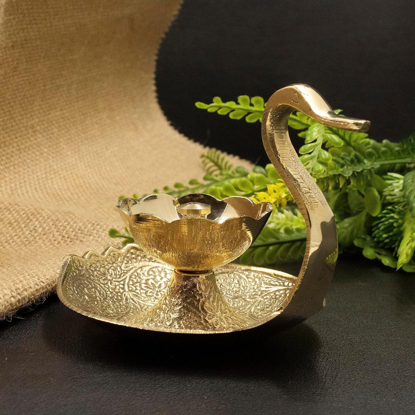 Brass Diya for Puja | Pooja Aarti | Arti Deepak Deepam Oil Lamp for Home Temple Puja Articles Decor Gifts (Duck Nanda)- Swan Diya