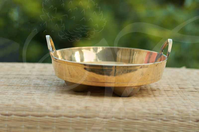 Kuzhi Paniyaram Maker Brass 8 Inches