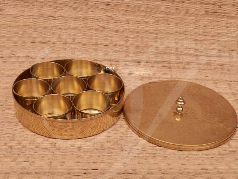 Container Dappa Masala Dappa Brass 9 Inches – COOL BOSS