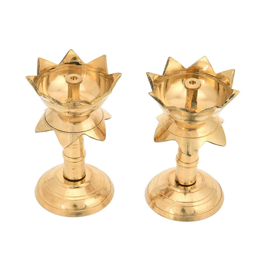 Lotus Vilakku Brass 4 inches
